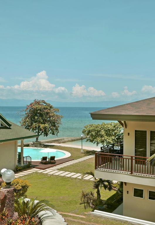 Allure Badian Beach Villa Luaran gambar
